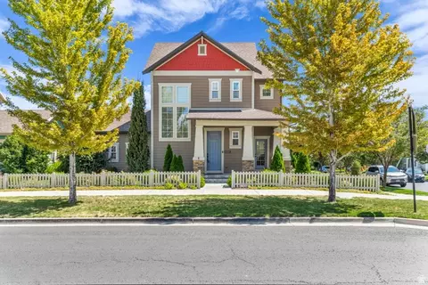 10223 S Split Rock Dr, South Jordan, UT 84009