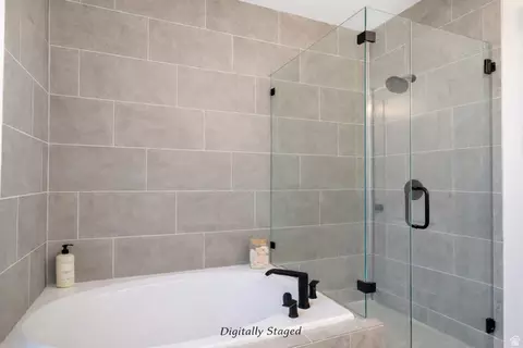 Bath - 1369 E Haviture Way, Eagle Mountain, UT 84005 photo 4 of 4