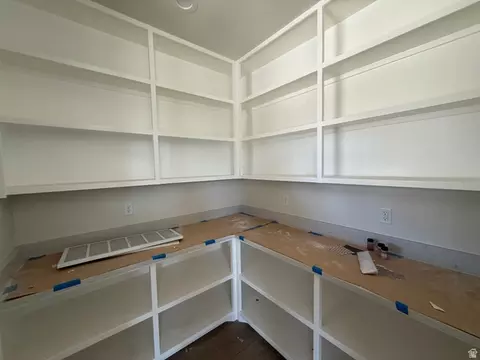 Other - 286 W Summerhill Ln, Centerville, UT 84014 photo 6 of 15