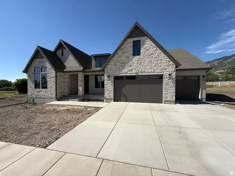 Exterior - 286 W Summerhill Ln, Centerville, UT 84014 photo 4 of 4