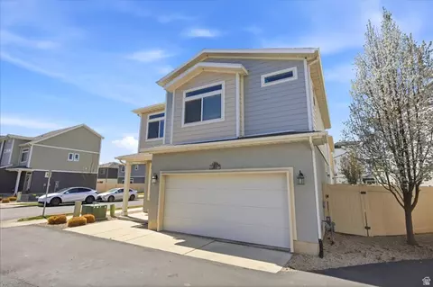 Exterior - 707 E 380 S, American Fork, UT 84003 photo 5 of 8