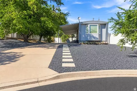 326 W 30 N, La Verkin, UT 84745