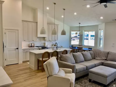 Kitchen - 277 W 800 S, Monroe, UT 84754 photo 1 of 8