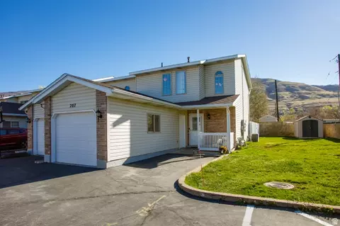 207 E 820 S, Centerville, UT 84014