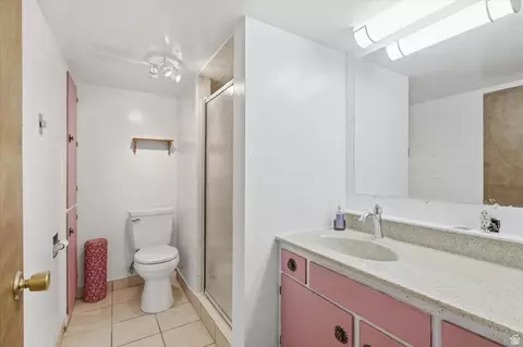 Bath - 415 E 1st S, Preston, ID 83263 photo 7 of 7