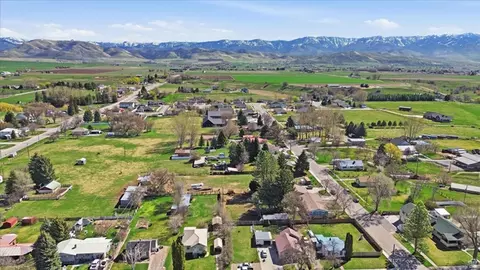 View/Area - 415 E 1st S, Preston, ID 83263 photo 9 of 14