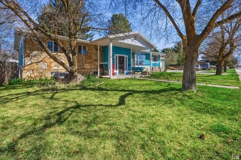 Exterior - 415 E 1st S, Preston, ID 83263 photo 4 of 12