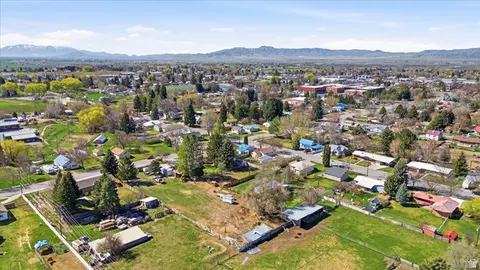 View/Area - 415 E 1st S, Preston, ID 83263 photo 5 of 14