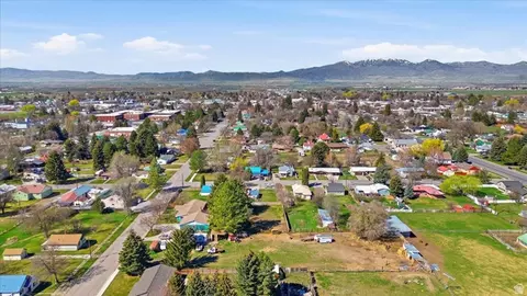View/Area - 415 E 1st S, Preston, ID 83263 photo 4 of 14