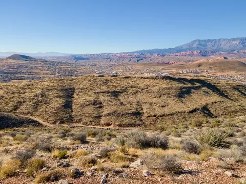 Undisclosed, Hurricane, UT 84737 photo 12