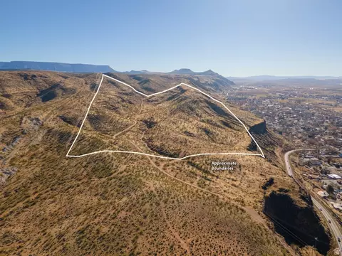 Undisclosed, Hurricane, UT 84737 photo 3