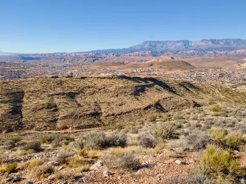 Undisclosed, Hurricane, UT 84737 photo 11