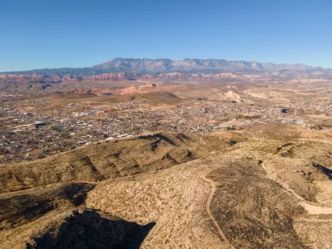 Undisclosed, Hurricane, UT 84737 photo 7