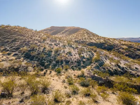 Undisclosed, Hurricane, UT 84737 photo 19