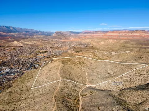 Undisclosed, Hurricane, UT 84737 photo 6