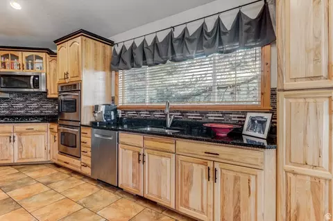 Kitchen - 775 E 1500 S, Bountiful, UT 84010 photo 2 of 5
