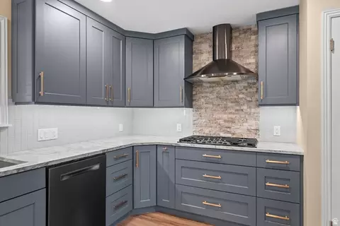 Kitchen - 453 N 650 E, Orem, UT 84097 photo 5 of 6