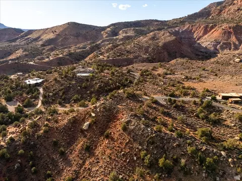 366 Quail Rd, Springdale, UT 84767 photo 9