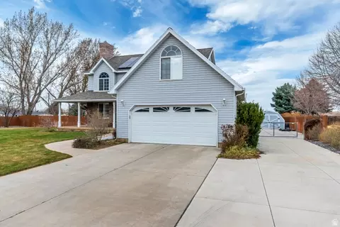 Exterior - 1697 N 500 W, Mapleton, UT 84664 photo 3 of 6