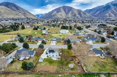 View/Area - 1697 N 500 W, Mapleton, UT 84664 photo 5 of 15