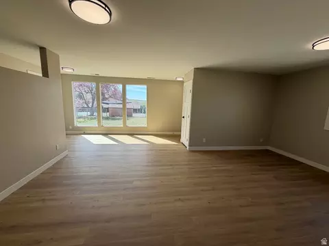 Living - 210 Ridgeway St, Helper, UT 84526 photo 3 of 4