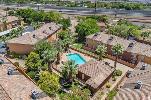 700 N Main St #E6, Washington, UT 84780 photo 19
