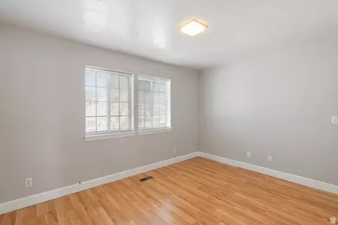 Bedroom - 488 E 200 S #5B, Clearfield, UT 84015 photo 2 of 4