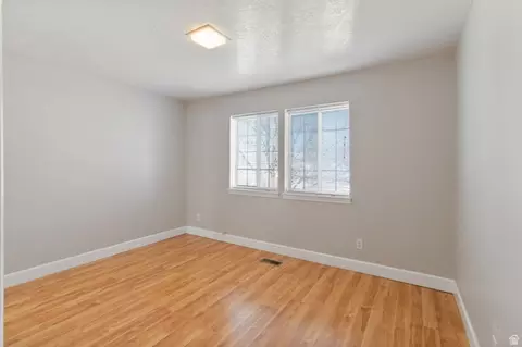 Bedroom - 488 E 200 S #5B, Clearfield, UT 84015 photo 4 of 4