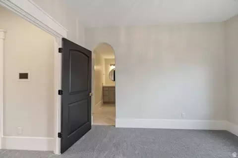 Bedroom - 684 Lookout Point Dr, Mapleton, UT 84664 photo 5 of 12