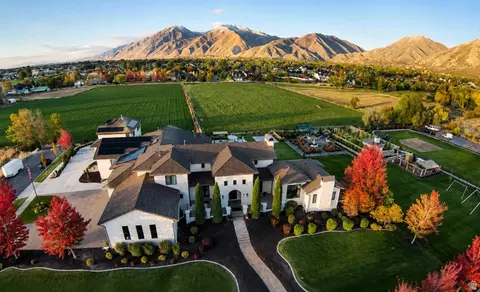 684 Lookout Point Dr, Mapleton, UT 84664