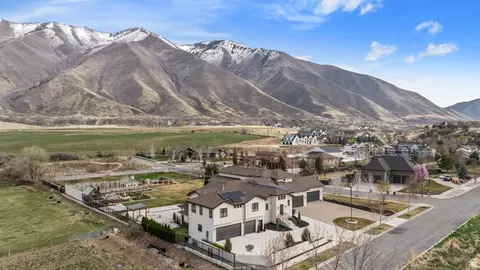 View/Area - 684 Lookout Point Dr, Mapleton, UT 84664 photo 6 of 11
