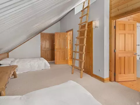 Bedroom - 6781 N Chaparral Dr, Eden, UT 84310 photo 7 of 11