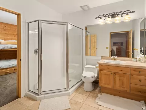Bath - 6781 N Chaparral Dr, Eden, UT 84310 photo 8 of 8