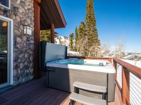 Exterior - 6781 N Chaparral Dr, Eden, UT 84310 photo 7 of 14