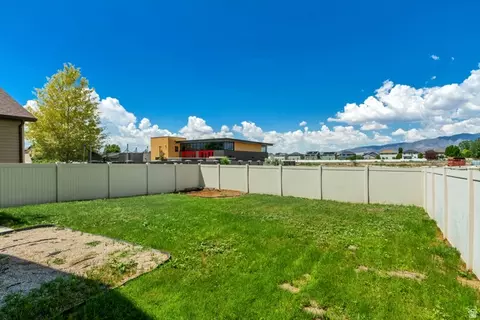 Exterior - 3755 N Tumwater Dr E, Eagle Mountain, UT 84005 photo 7 of 8