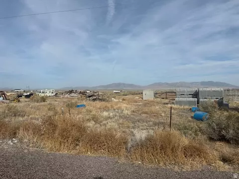 1800 E 1000 S, Delta, UT 84624 photo 5