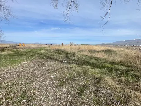 777 W 2200 N, Logan, UT 84341