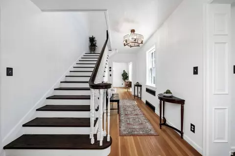 Entry Way - 341 E Blvd, Logan, UT 84321 photo 5 of 8