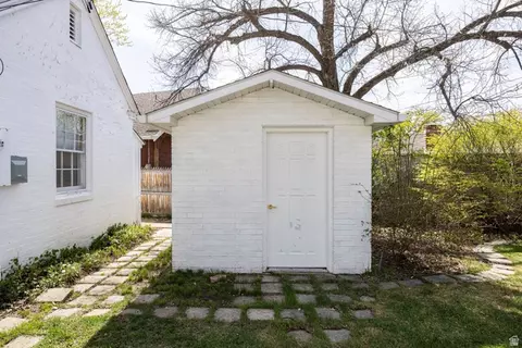 Exterior - 341 E Blvd, Logan, UT 84321 photo 11 of 14