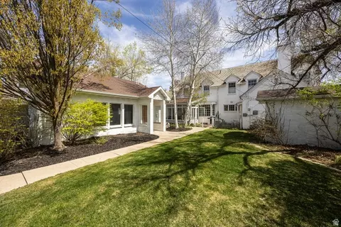 Exterior - 341 E Blvd, Logan, UT 84321 photo 12 of 14