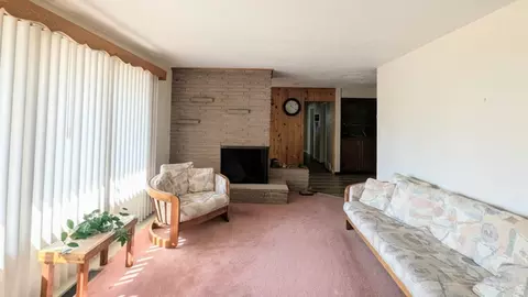 Living - 75 W 400 N, Smithfield, UT 84335 photo 1 of 4