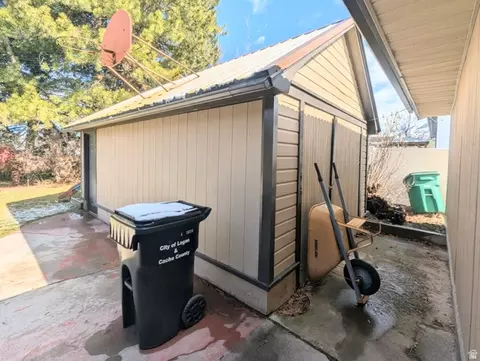 Exterior - 75 W 400 N, Smithfield, UT 84335 photo 3 of 15