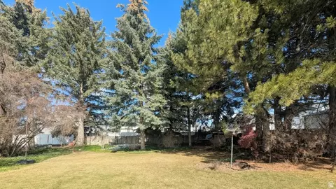 Exterior - 75 W 400 N, Smithfield, UT 84335 photo 6 of 15