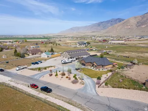 View/Area - 3050 N Bronzewood Cir, Erda, UT 84074 photo 8 of 8