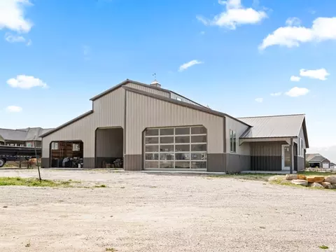 Exterior - 3050 N Bronzewood Cir, Erda, UT 84074 photo 7 of 11