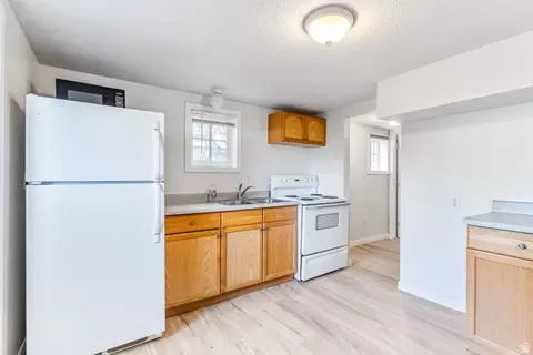 Kitchen - 105 E 600 N, Logan, UT 84321 photo 4 of 5