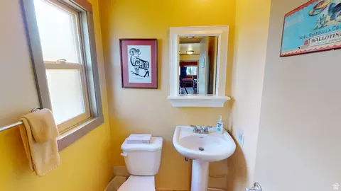 Bath - 315 Abbey Rd, Moab, UT 84532 photo 1 of 5