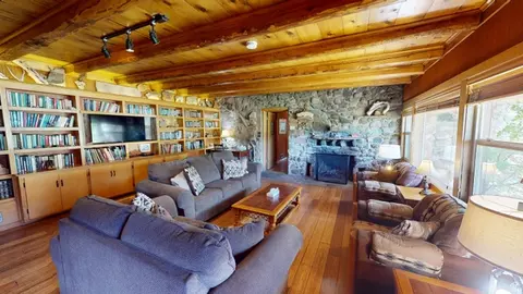 Living - 315 Abbey Rd, Moab, UT 84532 photo 3 of 5