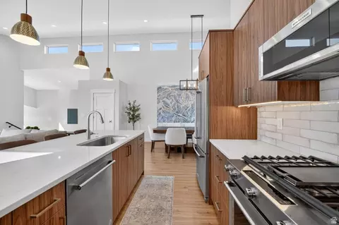 Kitchen - 4788 E Paddleford Dr, Eden, UT 84310 photo 1 of 2