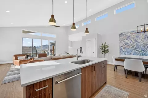 Kitchen - 4788 E Paddleford Dr, Eden, UT 84310 photo 2 of 2